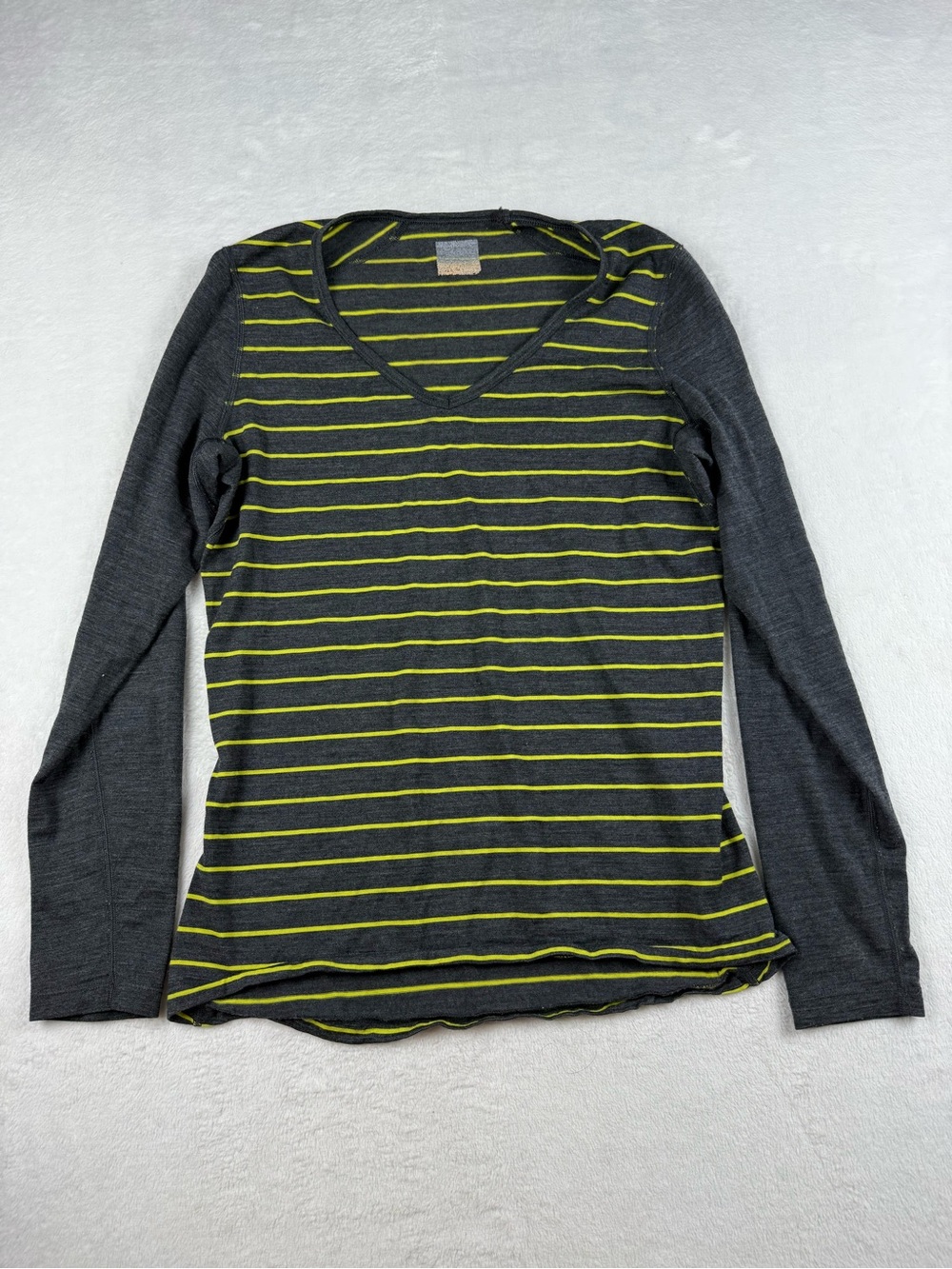 Icebreaker Base Layer Shirt Striped V-Neck Long Sleeve Top Women’s Small